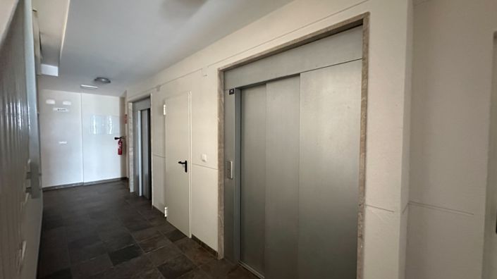 Image No.29-2 Bed Apartment for sale