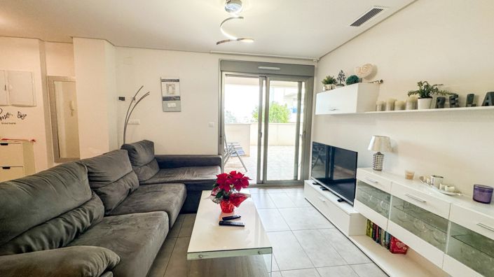 Image No.3-2 Bed Apartment for sale