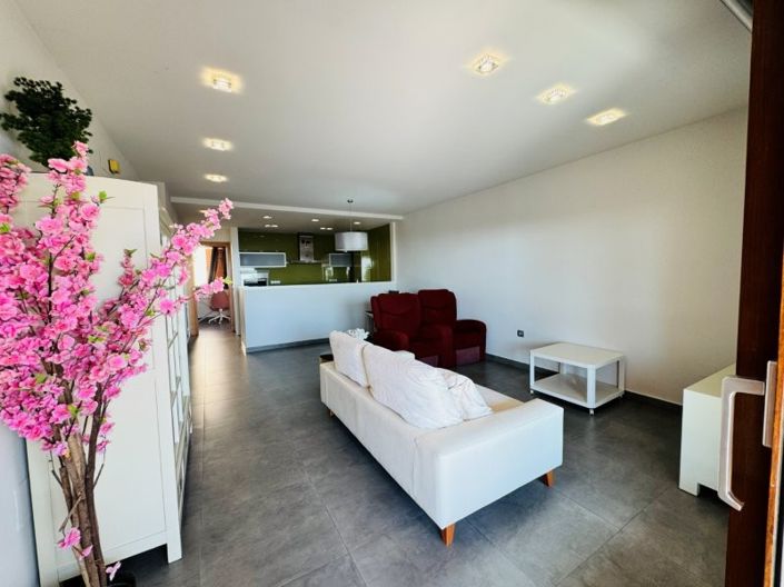 Image No.36-2 Bed Apartment for sale