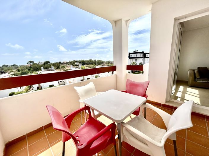 Image No.22-2 Bed Apartment for sale
