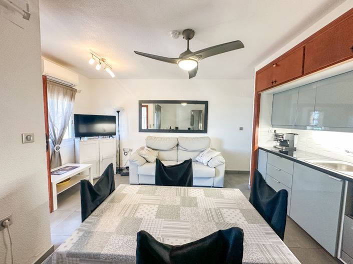 Image No.10-1 Bed Apartment for sale