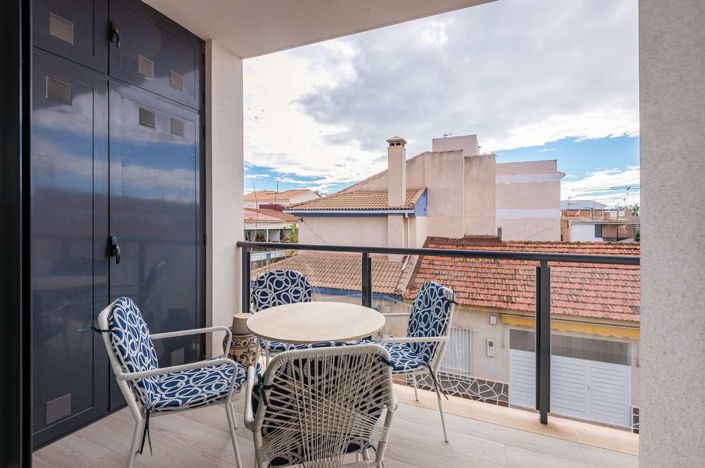Image No.30-2 Bed Apartment for sale