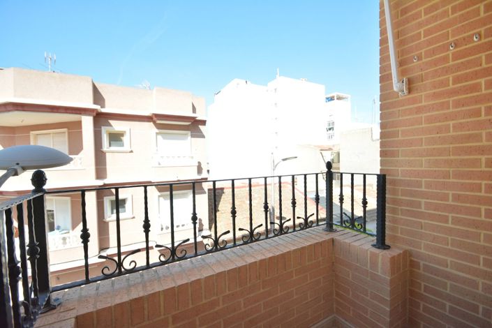 Image No.13-2 Bed Apartment for sale