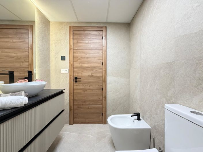 Image No.48-4 Bed Apartment for sale