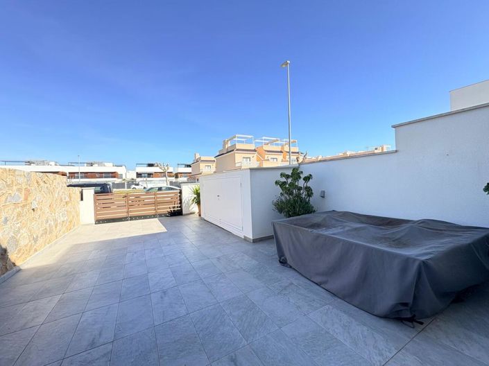 Image No.7-3 Bed Apartment for sale