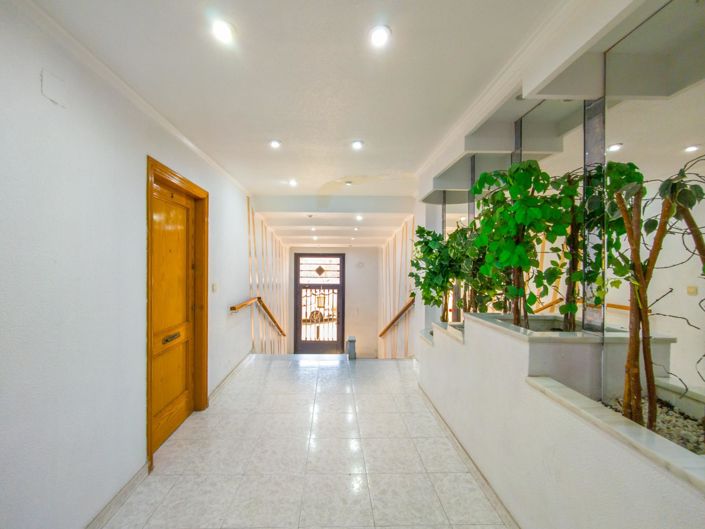 Image No.14-2 Bed Apartment for sale