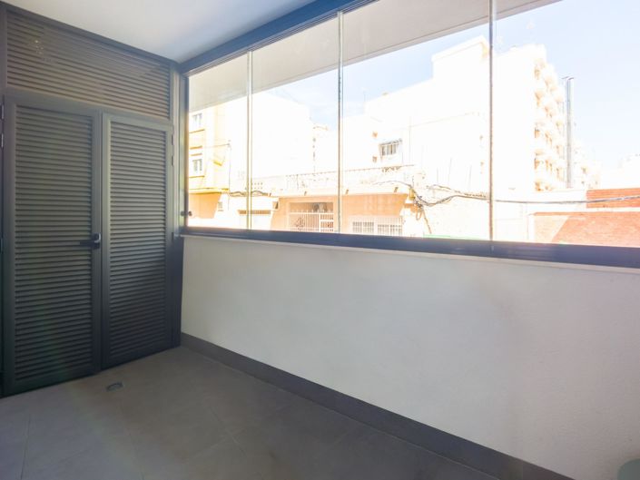 Image No.17-2 Bed Apartment for sale