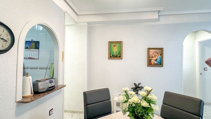 Image No.10-2 Bed Apartment for sale