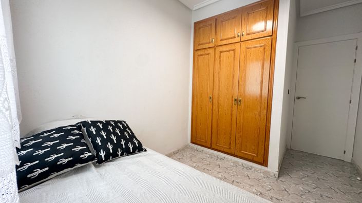 Image No.31-2 Bed Apartment for sale