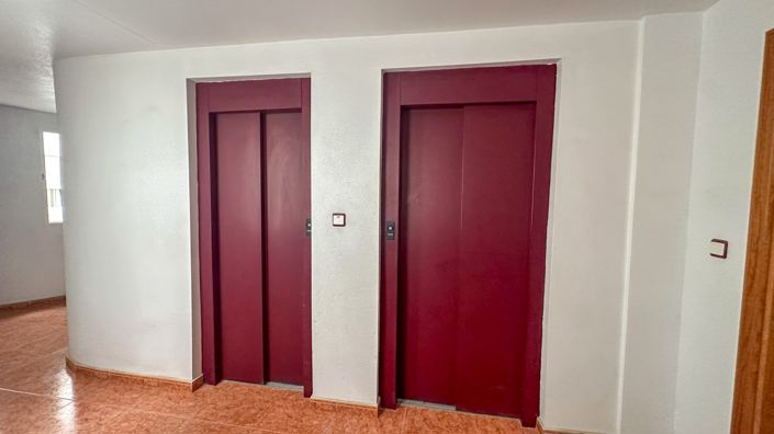 Image No.34-2 Bed Apartment for sale