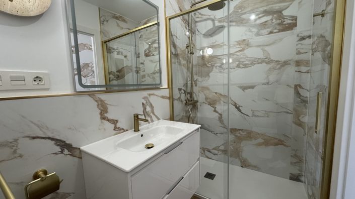 Image No.27-2 Bed Apartment for sale