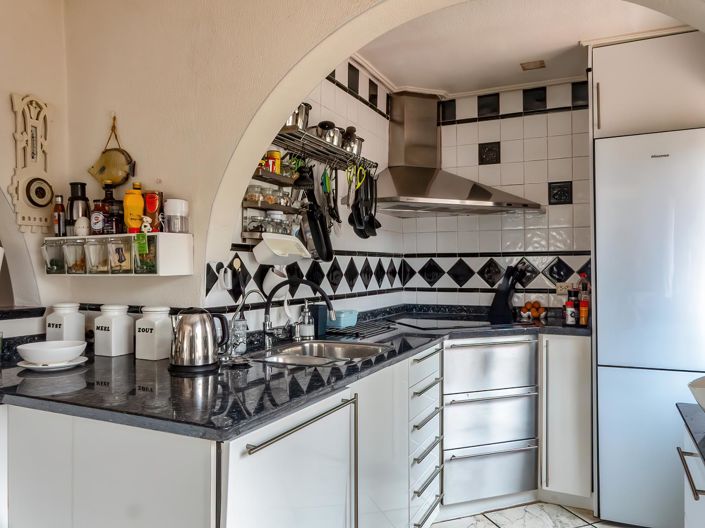 Image No.40-3 Bed Villa for sale