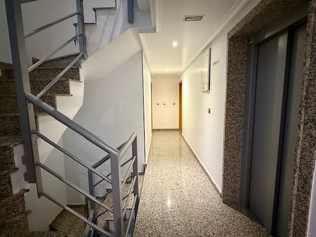 Image No.19-2 Bed Apartment for sale