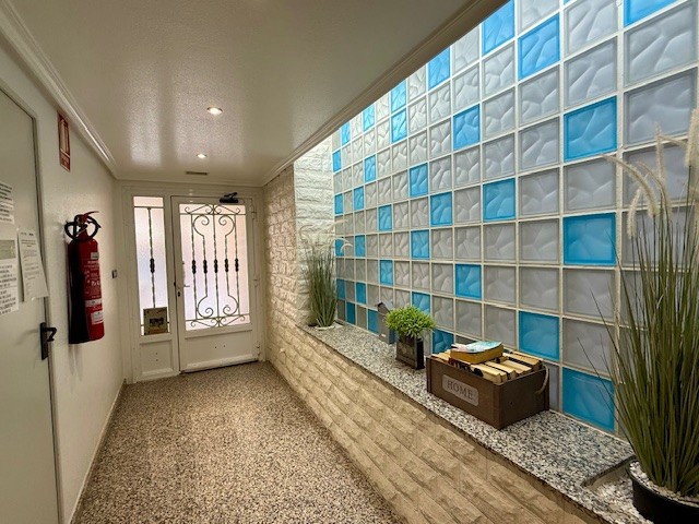 Image No.21-2 Bed Apartment for sale
