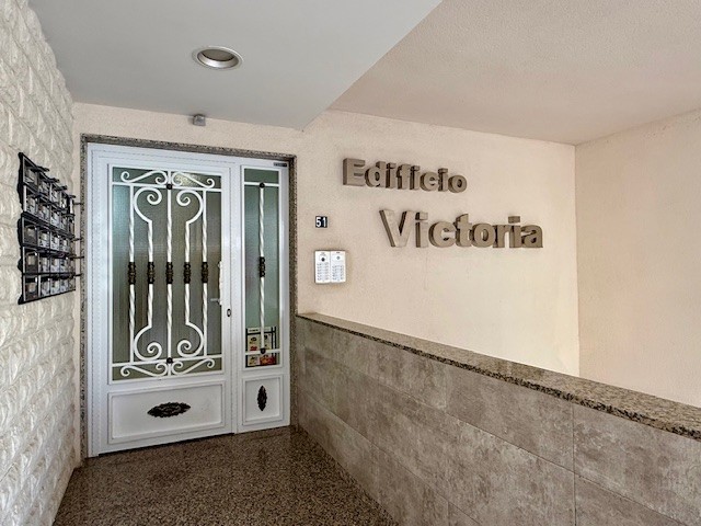 Image No.23-2 Bed Apartment for sale