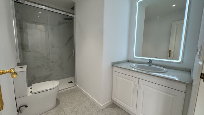 Image No.15-2 Bed Apartment for sale