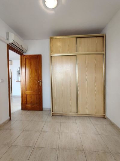 Image No.20-3 Bed Apartment for sale