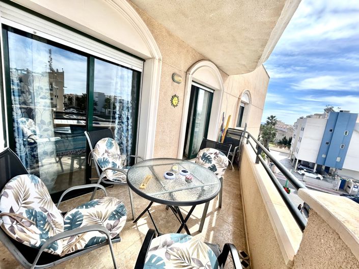 Image No.3-Appartement de 2 chambres à vendre à Cabo Roig