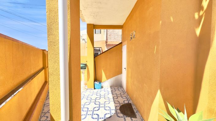 Image No.22-2 Bed Apartment for sale