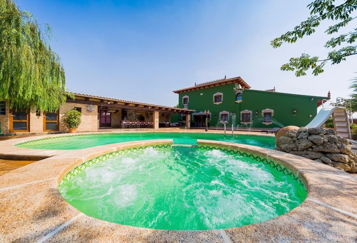 Image No.16-5 Bed Villa for sale