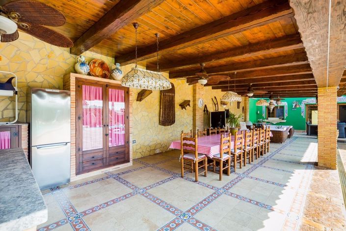 Image No.28-5 Bed Villa for sale