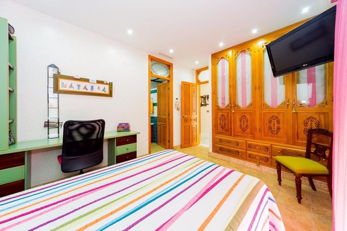 Image No.30-5 Bed Villa for sale