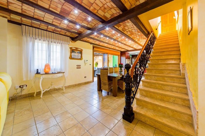 Image No.40-5 Bed Villa for sale