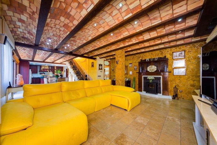 Image No.43-5 Bed Villa for sale