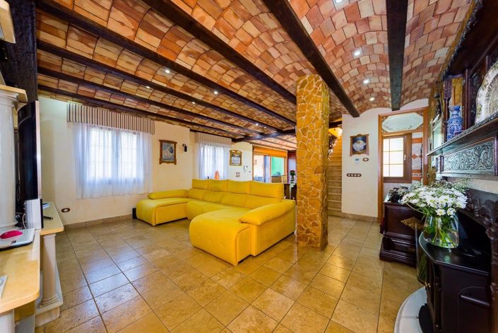 Image No.44-5 Bed Villa for sale