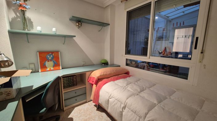 Image No.11-3 Bed Apartment for sale