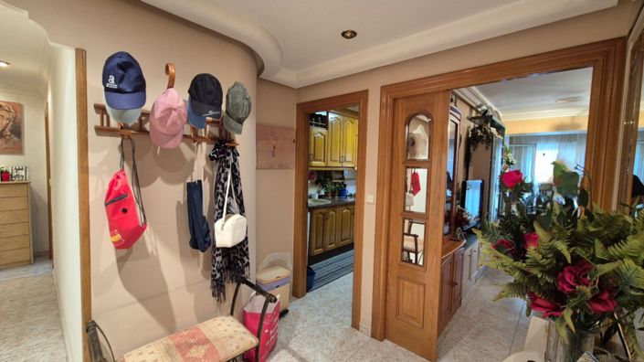 Image No.2-3 Bed Apartment for sale