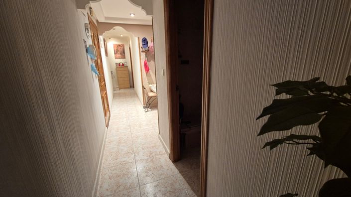 Image No.29-3 Bed Apartment for sale