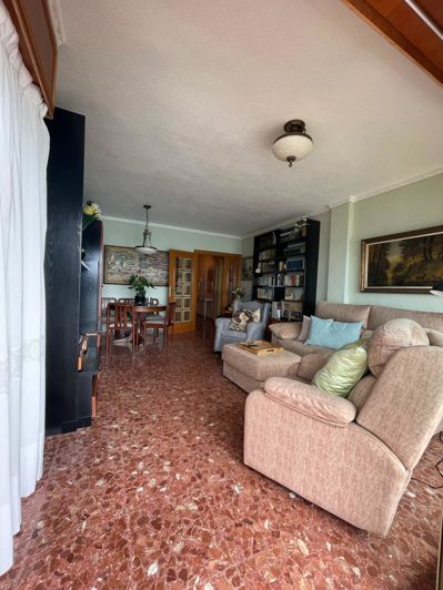 Image No.17-4 Bed Apartment for sale