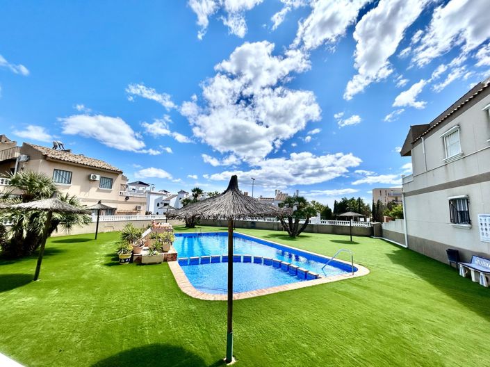 Image No.27-2 Bed Apartment for sale
