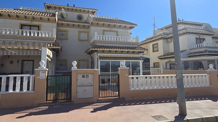Image No.23-2 Bed Property for sale