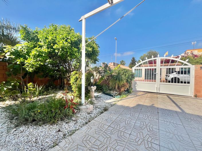 Image No.7-3 Bed Villa for sale