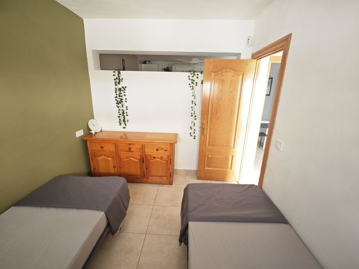 Image No.18-2 Bed Apartment for sale