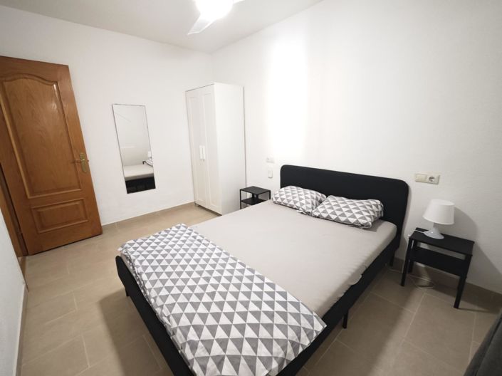 Image No.9-2 Bed Apartment for sale
