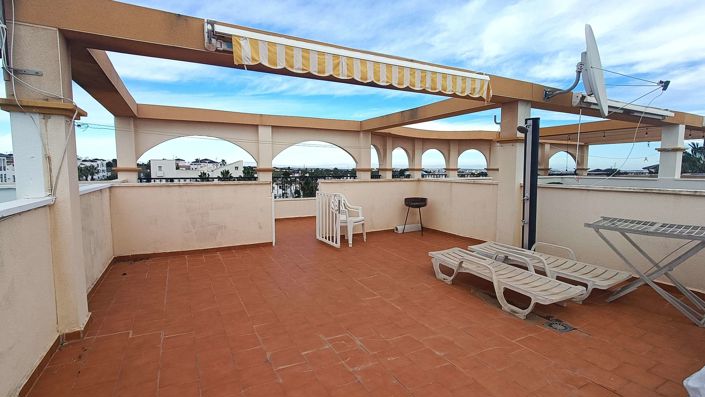 Image No.21-2 Bed Apartment for sale