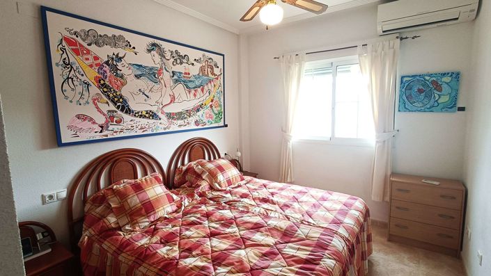Image No.9-2 Bed Apartment for sale