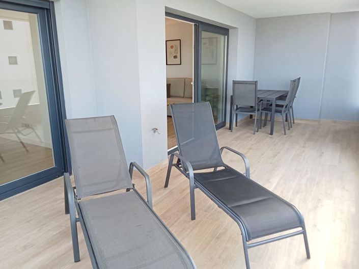 Image No.28-2 Bed Apartment for sale