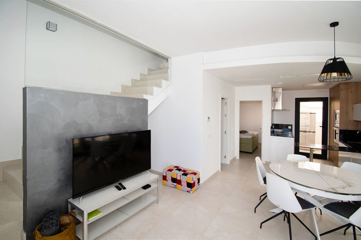 Image No.2-3 Bed Property for sale