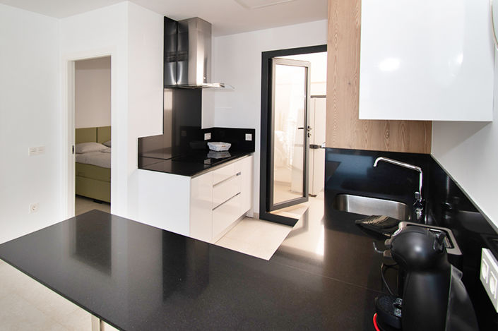 Image No.4-3 Bed Property for sale