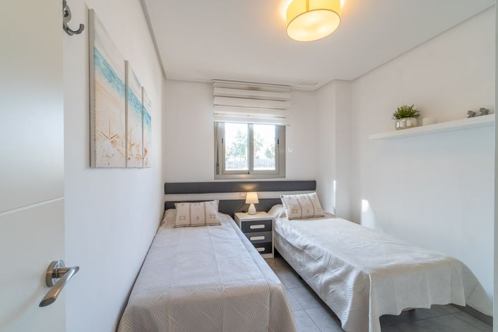 Image No.19-2 Bed Apartment for sale