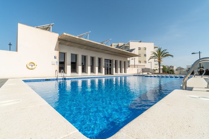 Image No.37-2 Bed Apartment for sale
