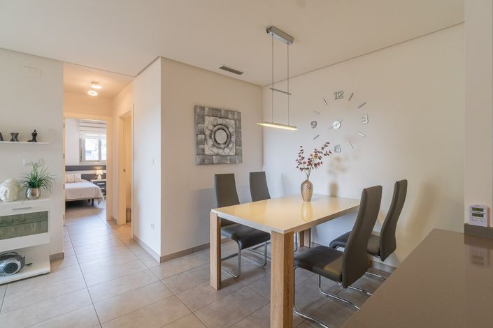 Image No.4-2 Bed Apartment for sale