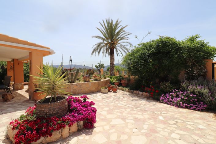 Image No.7-5 Bed Villa for sale