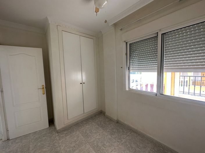 Image No.16-2 Bed Apartment for sale