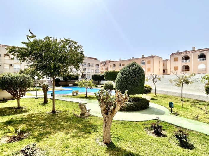 Image No.21-2 Bed Apartment for sale