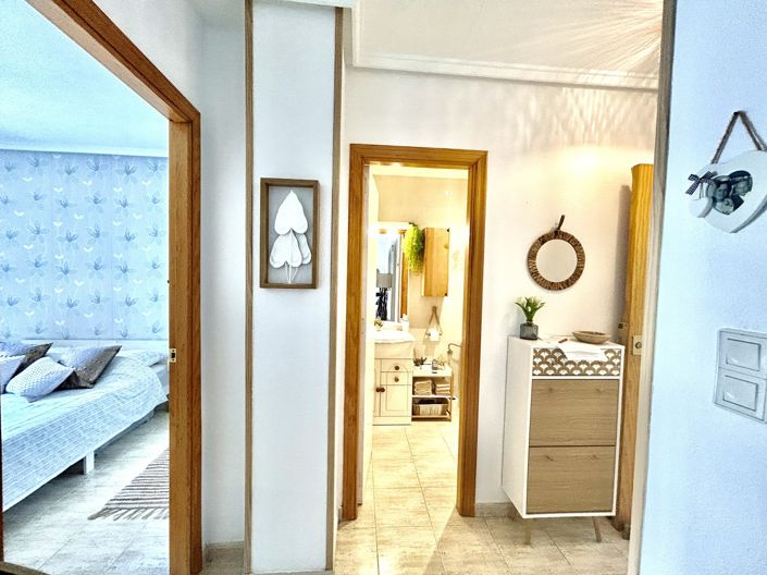 Image No.25-2 Bed Apartment for sale